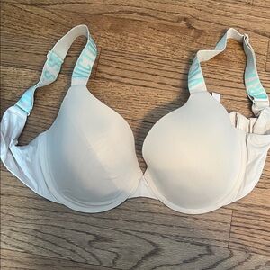 Victoria's Secret Cream Bra with Blue Accents 34DD